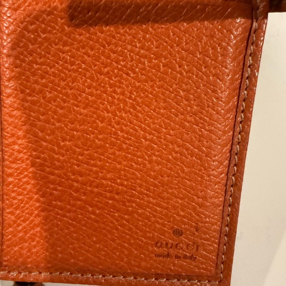 Gucci Tan and Brown Women's Wallet with Gold GG on Zipper. 100% Authentic! - Picture 3 of 7